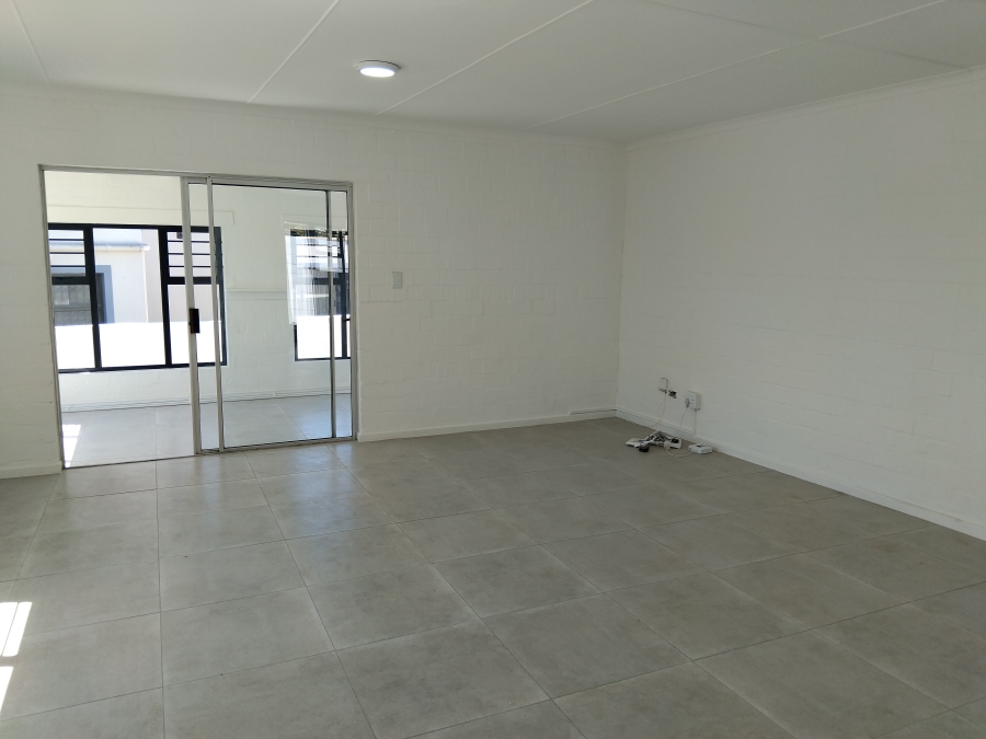 3 Bedroom Property for Sale in Country Club Western Cape